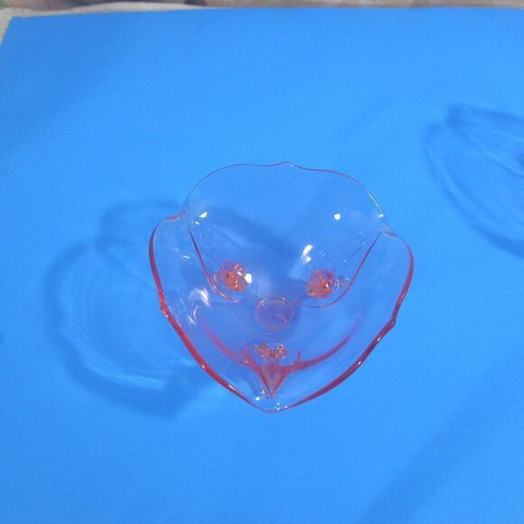Vintage Pink Glass Bowls 3 Footed Set of 2 - Picture 4 of 4